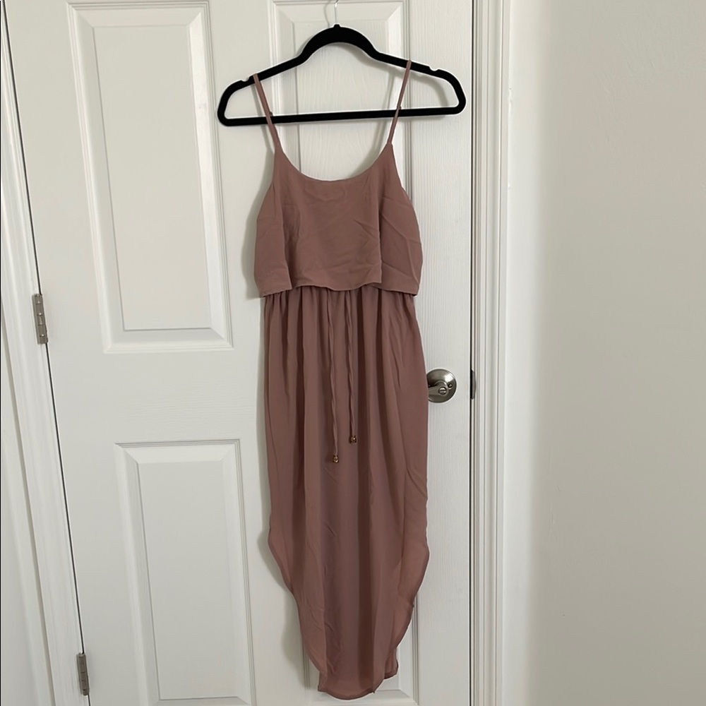 Elegant Mauve Sleeveless Dress